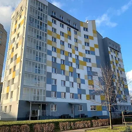 On Mogilevskaja 24 * Mińsk